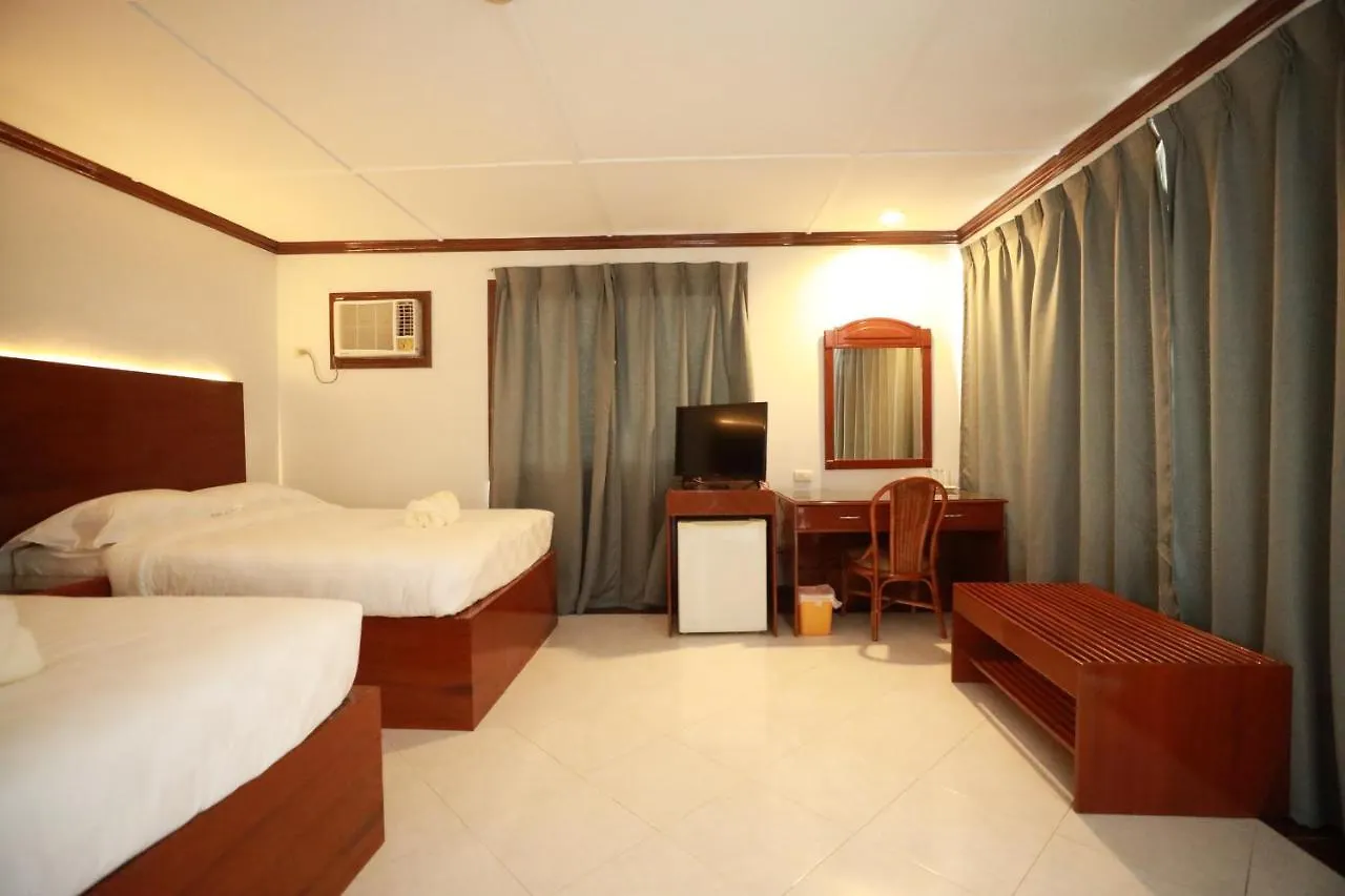 Bohol Plaza Mountain Resort And Restaurant Dauis 5*,