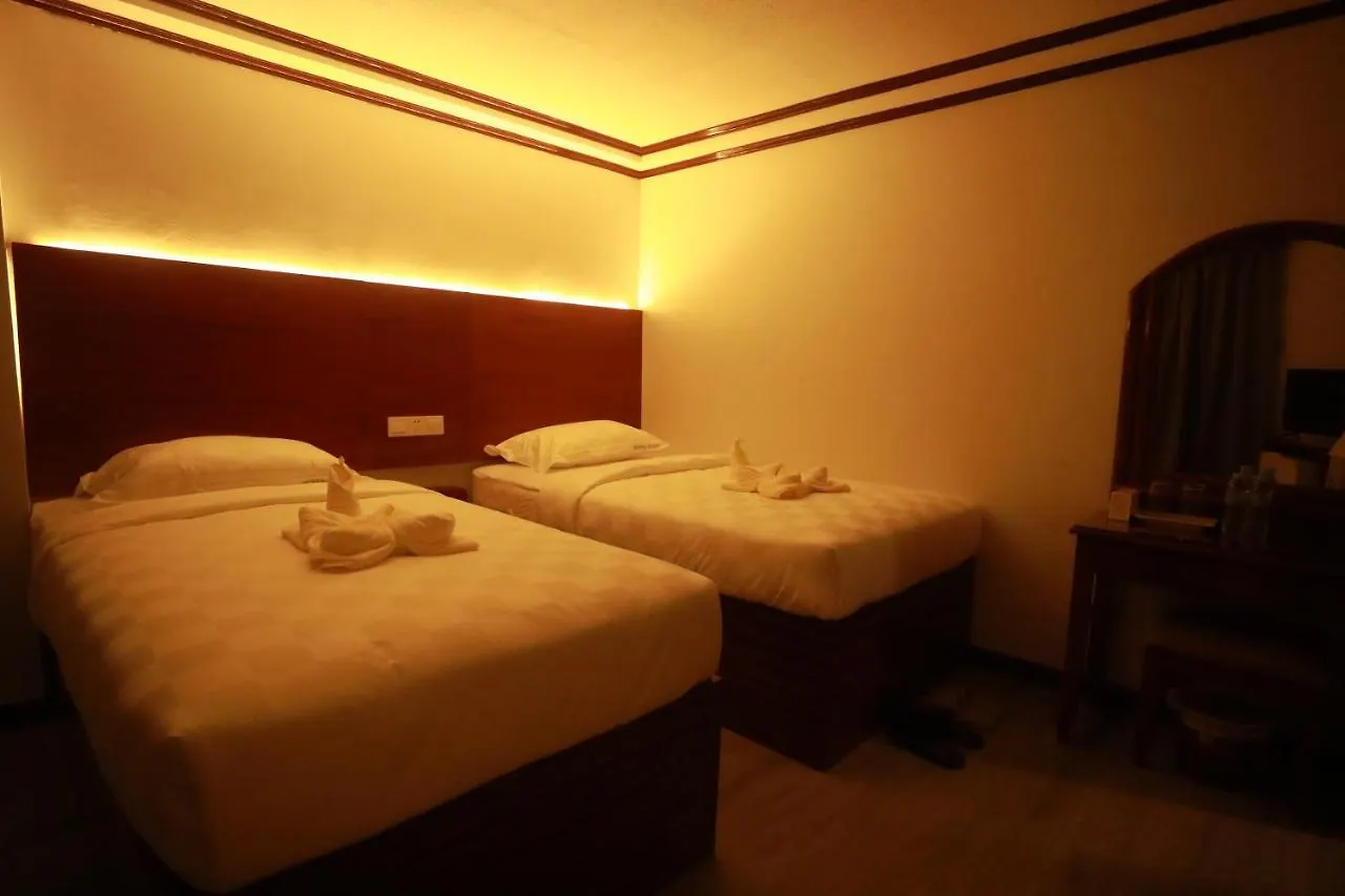 Bohol Plaza Mountain Resort And Restaurant Dauis 5*,  Filipiny