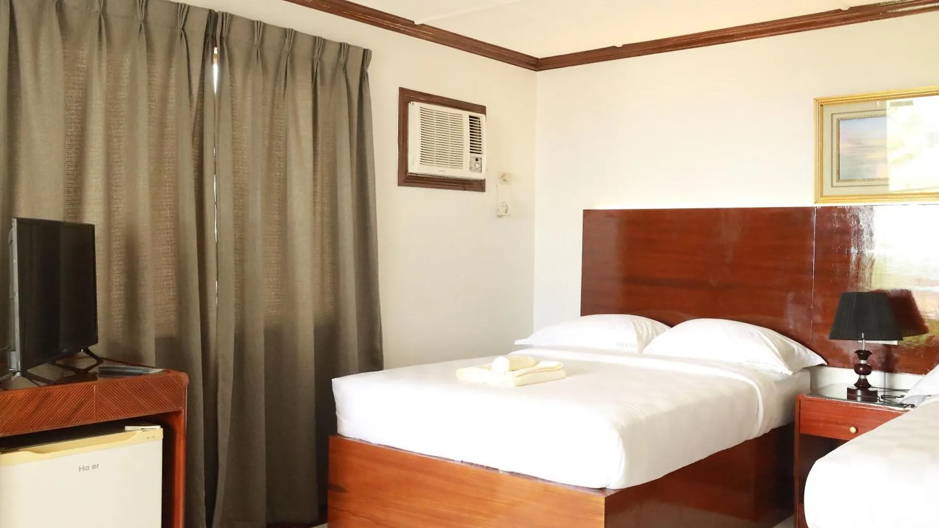 Bohol Plaza Mountain Resort And Restaurant داويس فندق