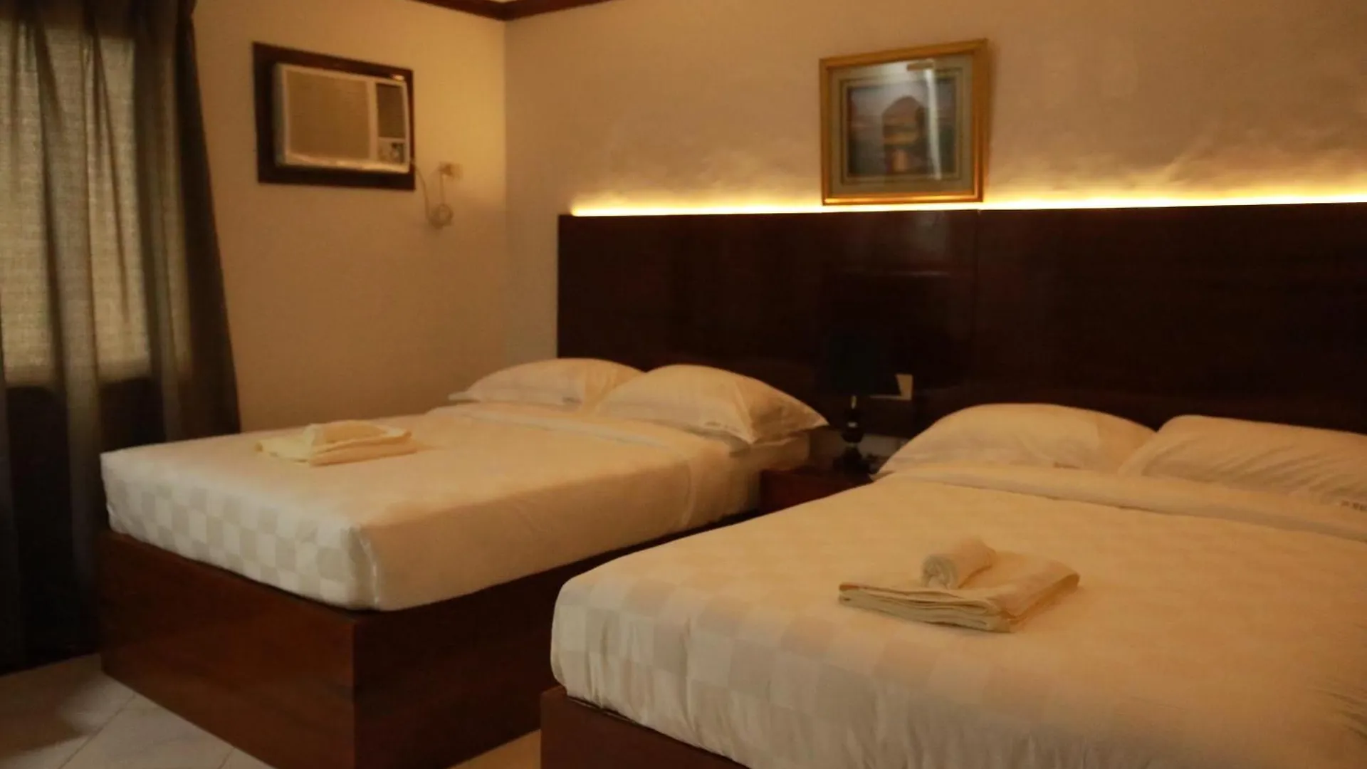 Bohol Plaza Mountain Resort And Restaurant داويس الفلبين