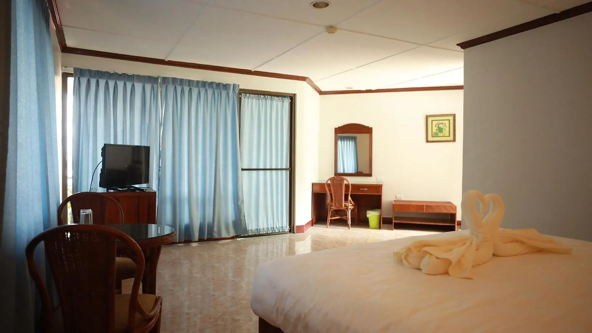 Bohol Plaza Mountain Resort And Restaurant داويس 3*,