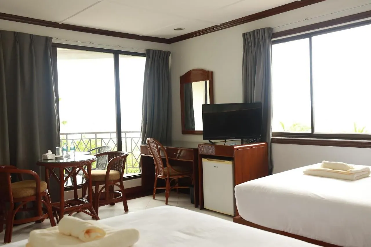 Bohol Plaza Mountain Resort And Restaurant Dauis