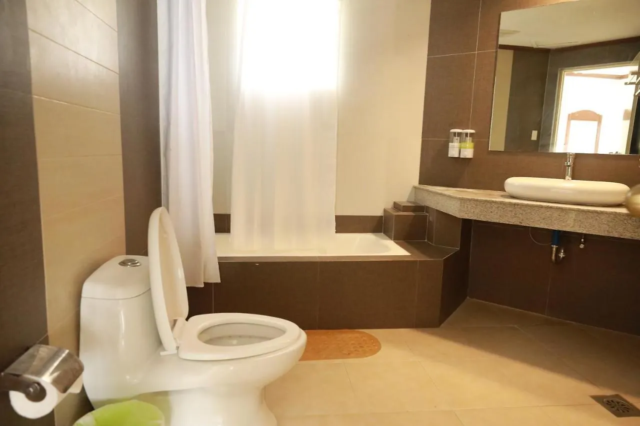 Bohol Plaza Mountain Resort And Restaurant Dauis
