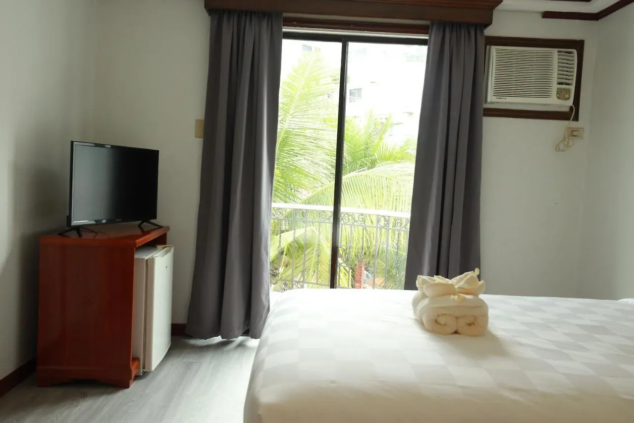 Hotel Bohol Plaza Mountain Resort And Restaurant Dauis